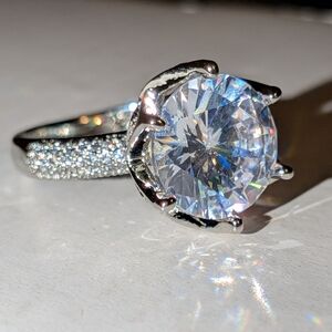 Stunning 925 Sterling silver diamond  wedding ring sz 6